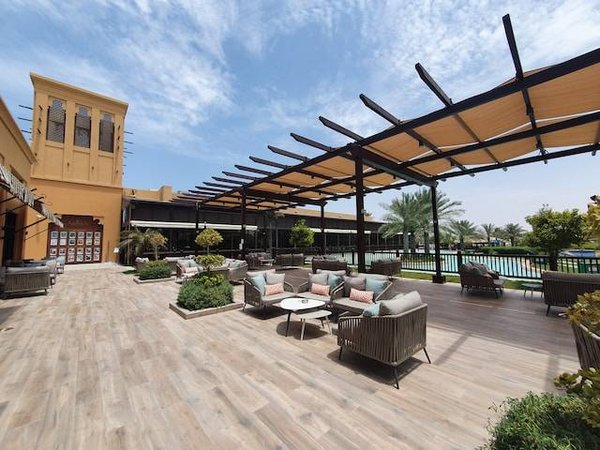 Comment protéger votre terrasse du soleil, du vent et de la pluie ?